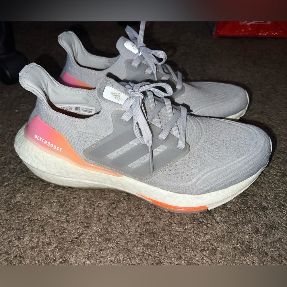 Adidas Ultra Boost 21